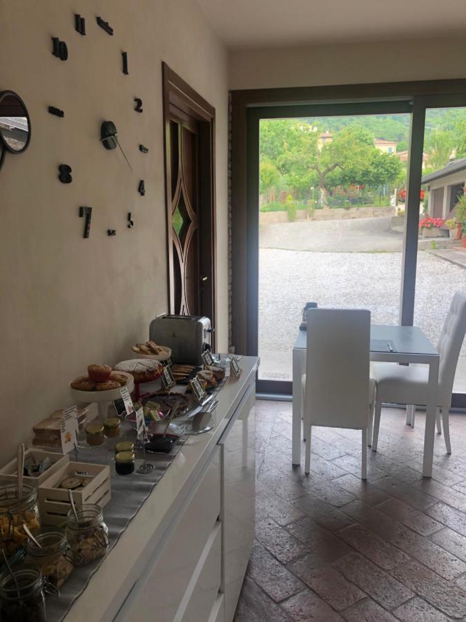 La Terrazza Sulle Vigne B&B Corte Franca Eksteriør billede