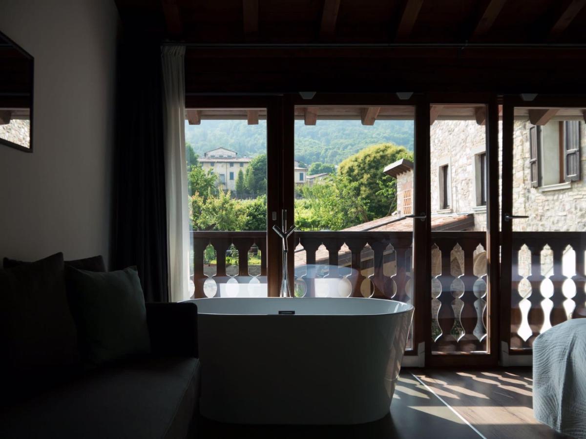 La Terrazza Sulle Vigne B&B Corte Franca Eksteriør billede