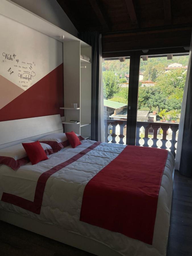 La Terrazza Sulle Vigne B&B Corte Franca Eksteriør billede