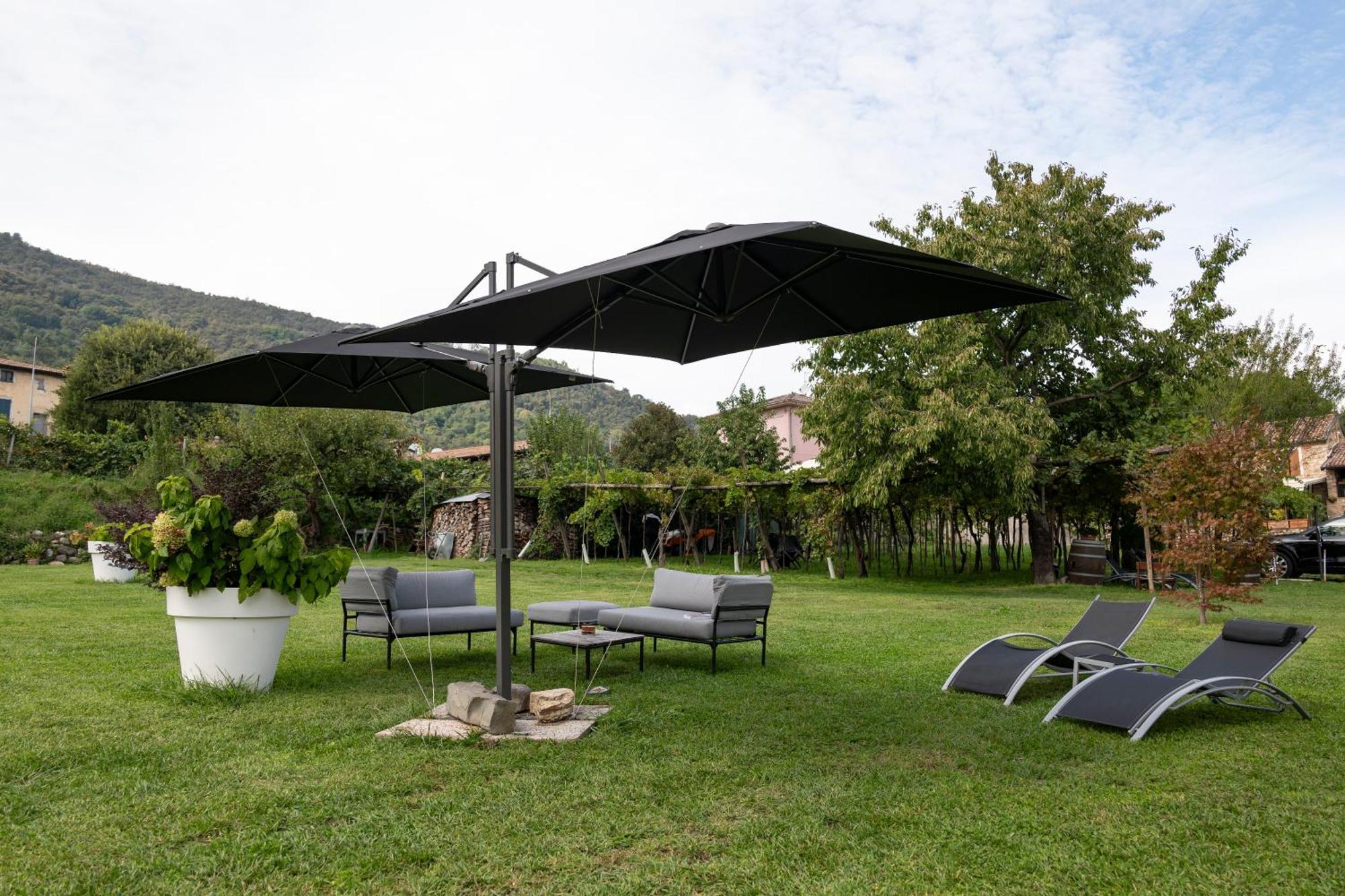 La Terrazza Sulle Vigne B&B Corte Franca Eksteriør billede