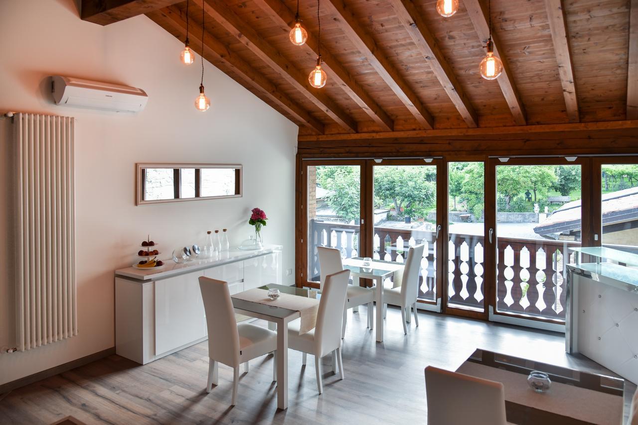 La Terrazza Sulle Vigne B&B Corte Franca Eksteriør billede