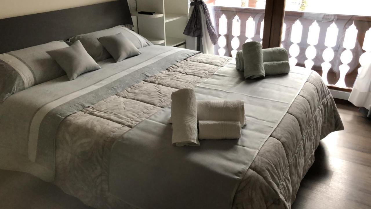 La Terrazza Sulle Vigne B&B Corte Franca Eksteriør billede